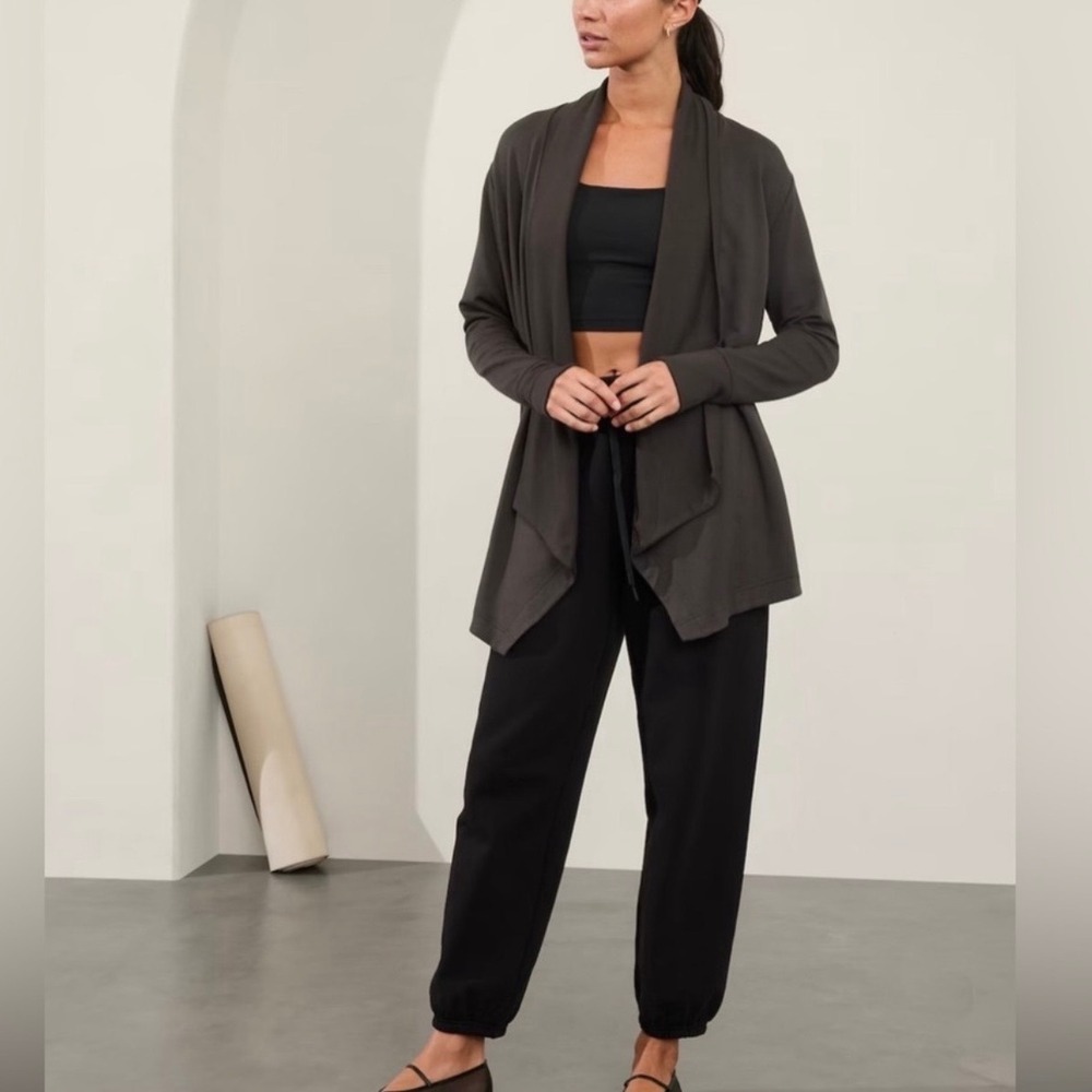 Athleta Charcoal Gray Pranayama Restore Wrap Cardigan Size Large